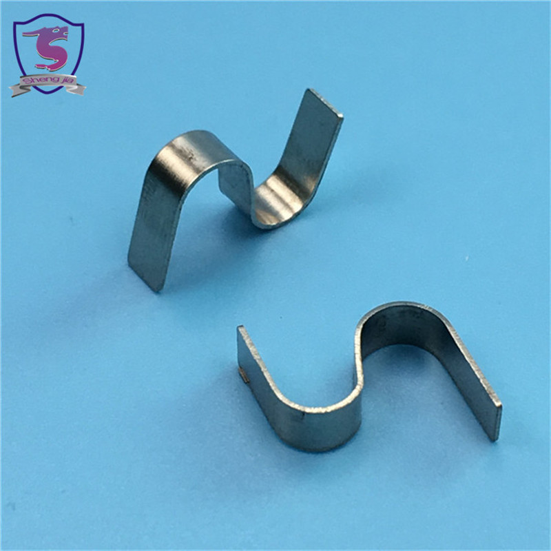 Fábrica chinesa de boa qualidade OEM Stamping spring clip metal