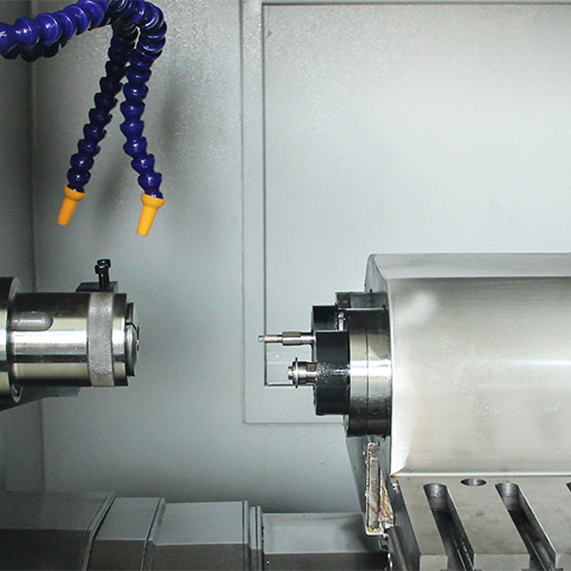 Máquinas CNC com função sweing