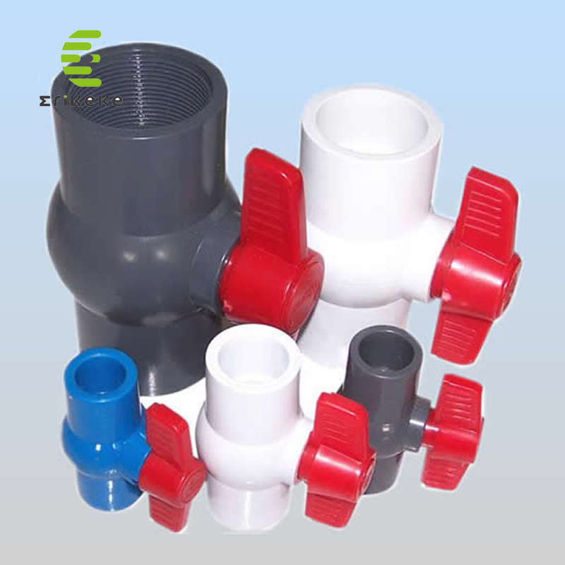 As válvulas de esfera compactas manuais em PVC para água potável