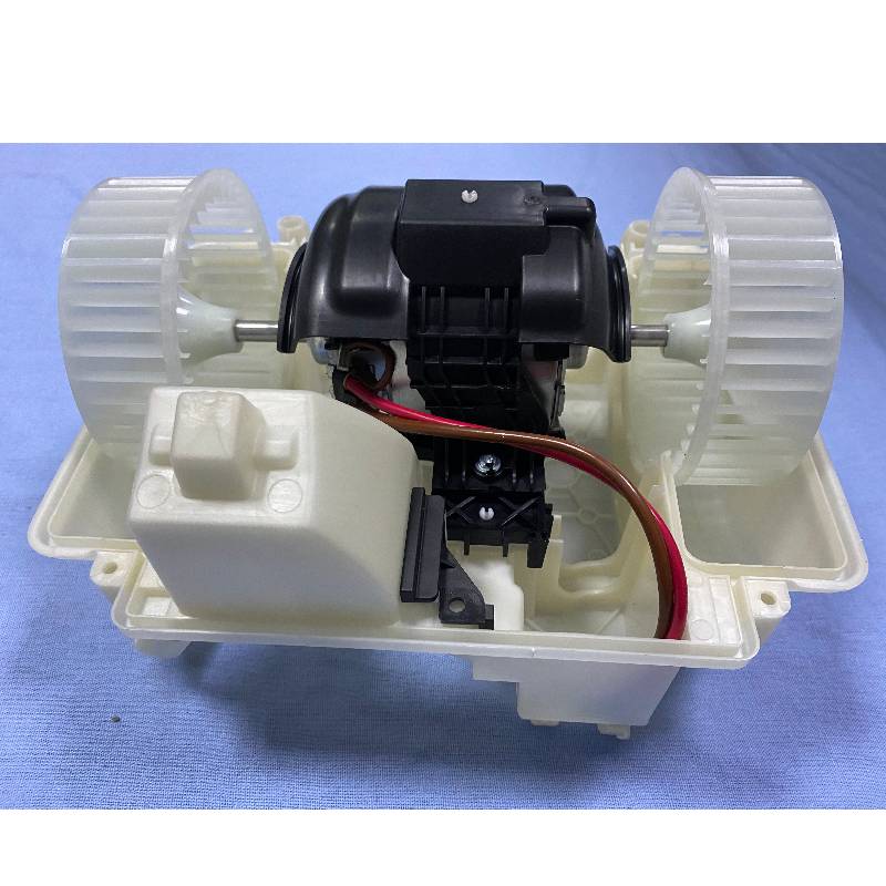 2228202214 Auto Blower Motor For BENZ W222