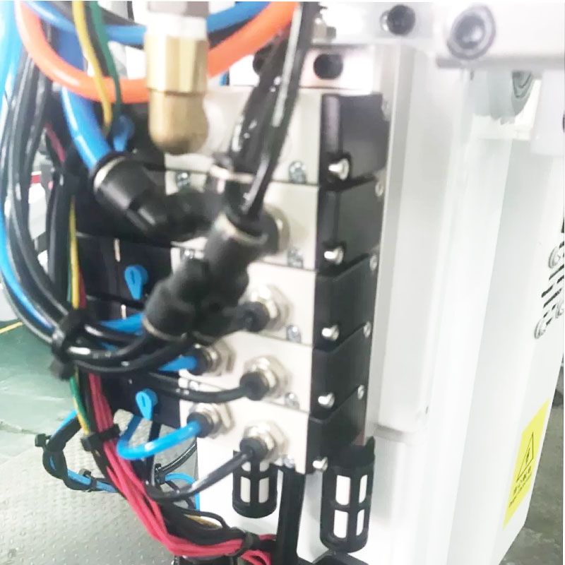 Manipulador de braço oblíquo automático de máquina de moldagem por injeção tira a máquina de manipulador de braço rotativo em alta velocidade