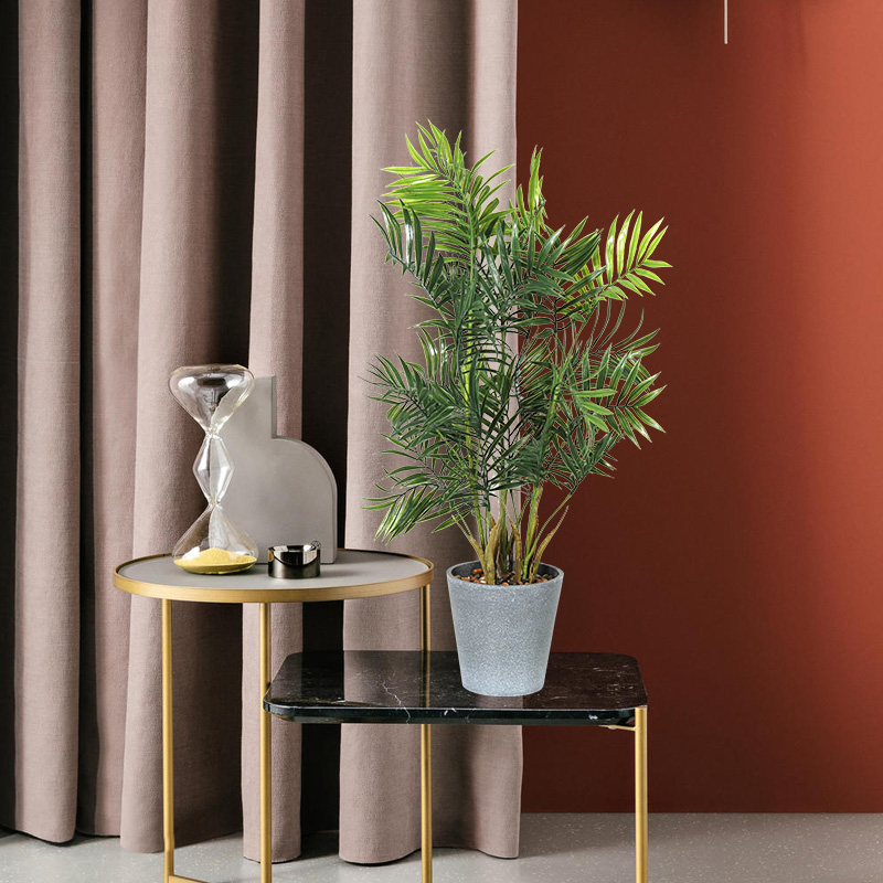Plantas artificiais plásticas decorativas para a sala de estar com alta qualidade e boa olhada e sensação real tocada.