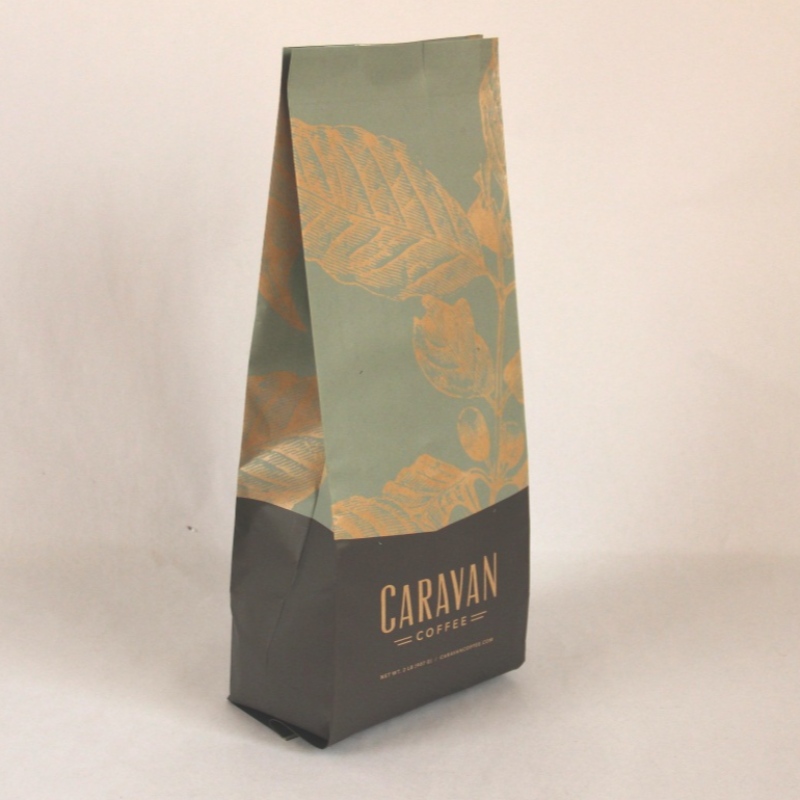 A empresa comprou recentemente uma máquina totalmente automática