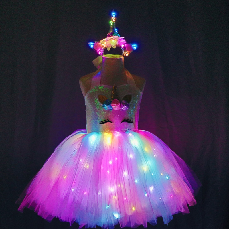 2022 crianças garotas figurinos de unicórnio fofos com vestido de luz LED para Halloween Birthday Birthday Gift Sleeve Frock Crianças