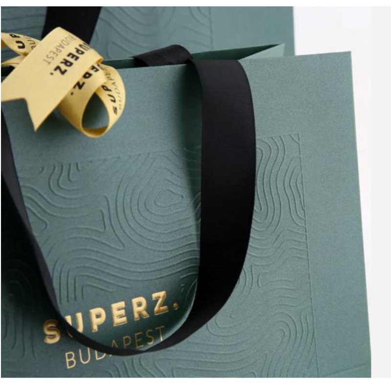 Sapatos personalizados para lojas de marca com sacolas de papel impressas com seu próprio logotipo de papelão bolsas de papel para pequenas empresas