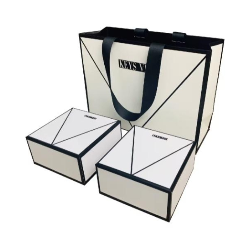 Luxo de luxo personalizado Branco de jóias de jóias Bolsa de embalagem de papel de embalagem de papel com alça de fita preta de cetim de cetim