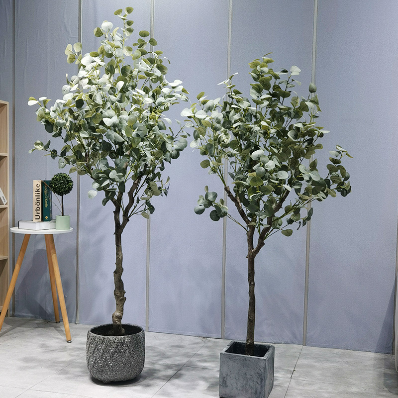 Preço da fábrica Planta verde Bonsai Eco-amigável Eucalipto artificial árvore para fornecedores de jardim Decorações de jardinagem Decorações de jardinagem