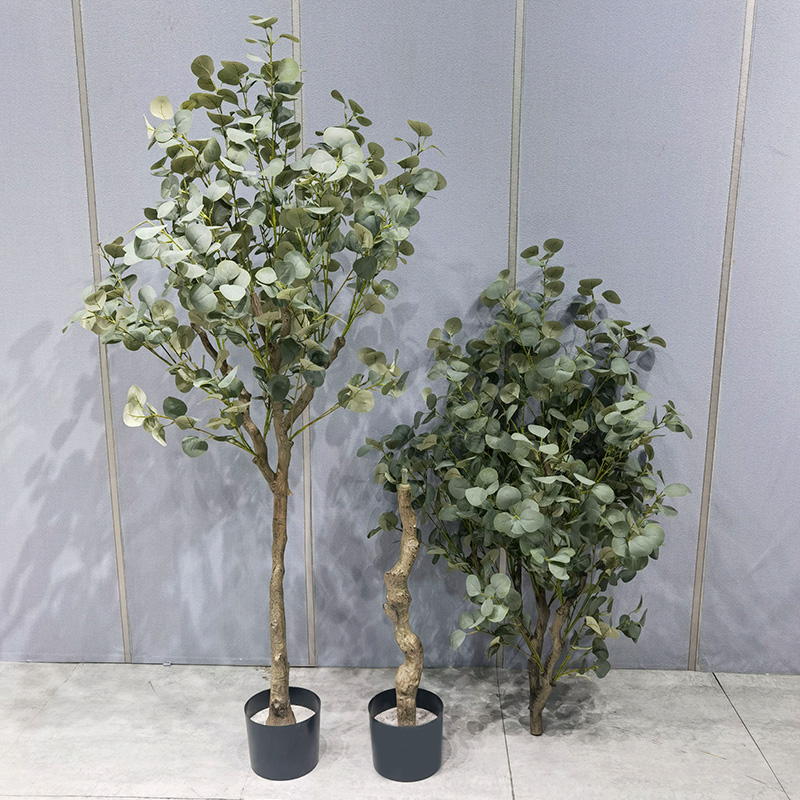 Preço da fábrica Planta verde Bonsai Eco-amigável Eucalipto artificial árvore para fornecedores de jardim Decorações de jardinagem Decorações de jardinagem