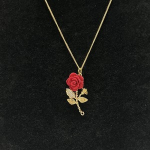 Ouro romântico-Colar de pingente de rosa de veludo vermelho banhado com strass-Folhas embelezadas e design floral elegante para amor e beleza