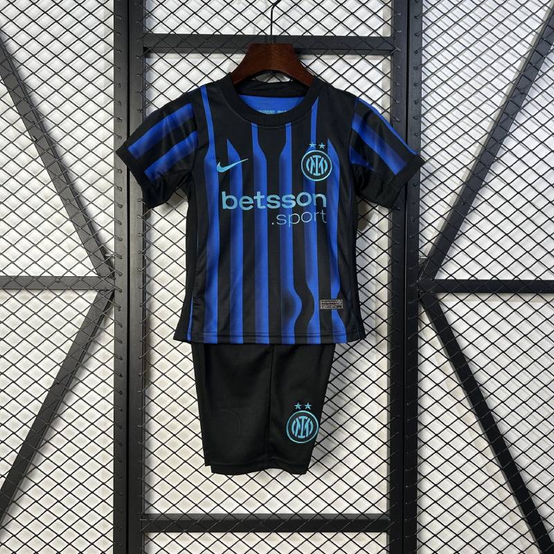 25/26 crianças entre milan Tamanho da casa 16-28