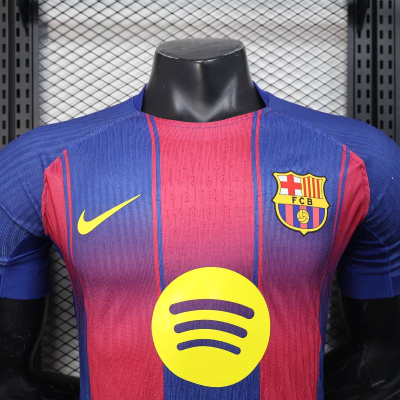 25/26 jogadores Barcelona Home S-4xl